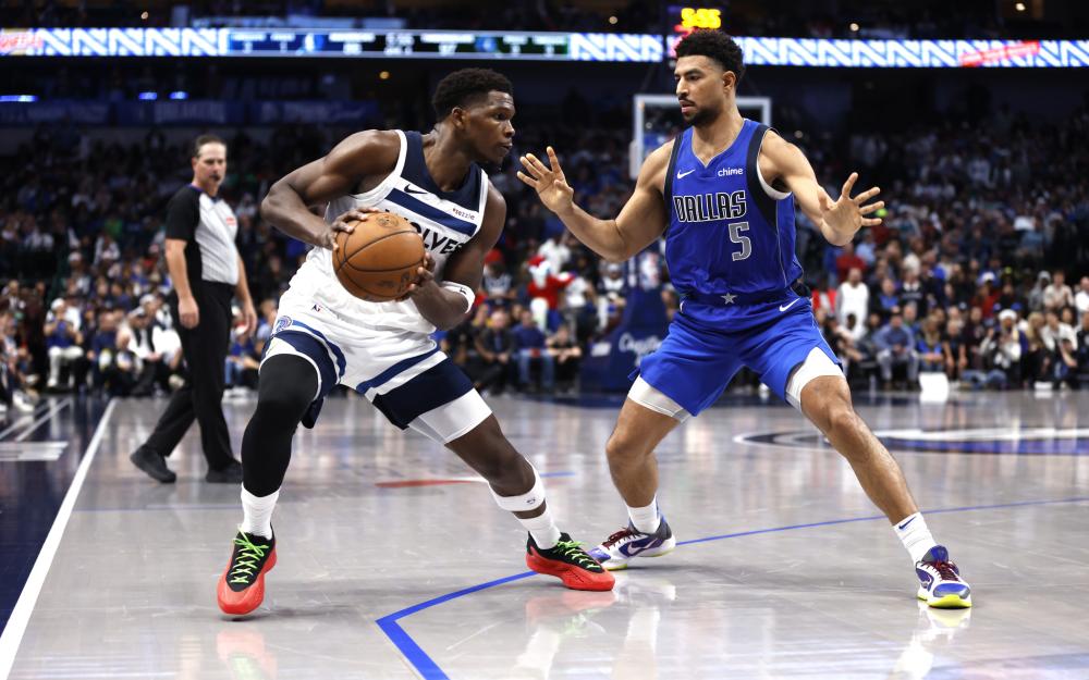 席中脱颖而 席中脱颖而